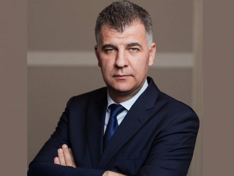 Aebd5cad9fc4102cad4ff24e008f8492 Xl