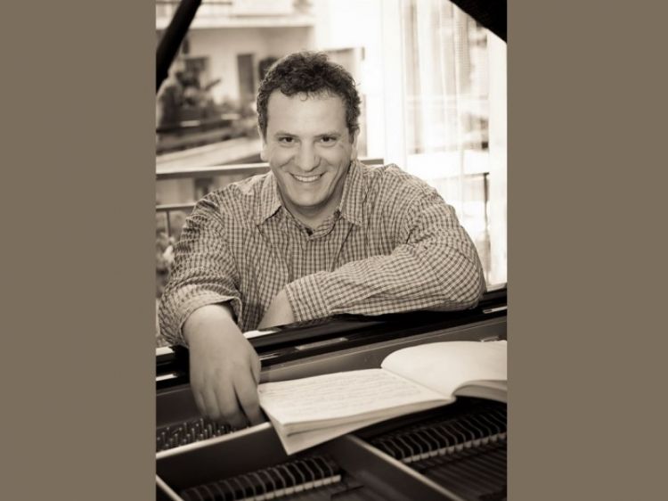 ΠΑΝΑΓΙΩΤΗΣ ΔΗΜΟΠΟΥΛΟΣ: Βαρόμετρο κοινής γνώμης: ηχείο στο Πραιτώριο 933c30b9d0529af91a8d5f1b05b7492a Xl