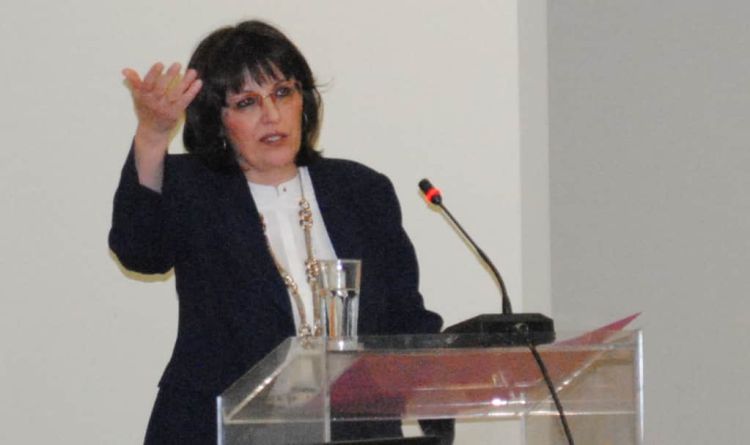 F9765fd61342aeb48d46b04049b4d0e3