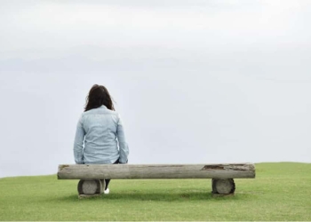 Πώς Να Αντιμετωπίσουμε Τη Μοναξιά