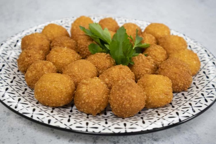 Απολαυστικές τυροκροκέτες με τυριά Λήμνου, εύκολα και γρήγορα Απολαυστικές τυροκροκέτες με τυριά Λήμνου, εύκολα και γρήγορα