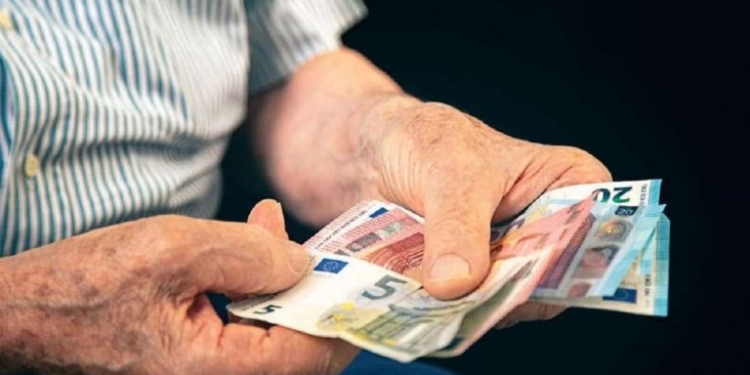 Κοινωνικό Μέρισμα: Πότε Θα Καταβληθούν Τα 250 Ευρώ Στους Χαμηλοσυνταξιούχους