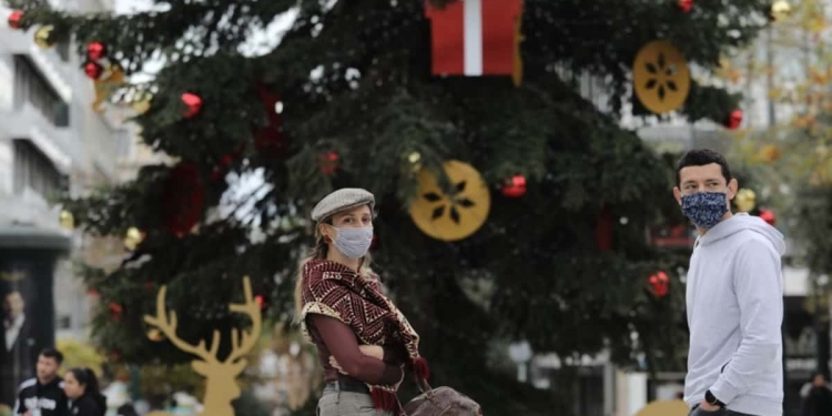 Κορονοϊός: Χριστούγεννα Χωρίς Νέα Μέτρα «Δείχνει» Η Πορεία Των Εμβολιασμών