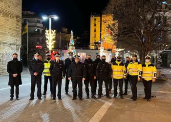 Έκαναν πρωτοχρονιά στους δρόμους…