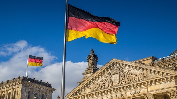 Η Γερμανία ζητά 400.000 εξειδικευμένους εργαζόμενους