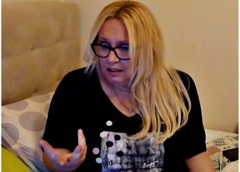 «Καλώς ήρθες στο κλαμπ» η νέα ταινία του Νίκου Κουρού με την Καίτη Φίνου στον πρωταγωνιστικό ρόλο