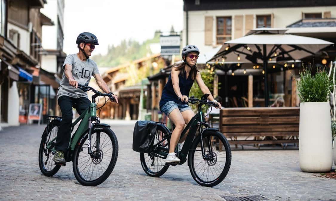 Τα ποδήλατα στη Σουηδία και την Ελλάδα Τα ποδήλατα στη Σουηδία και την Ελλάδα