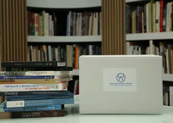 Το Ίδρυμα Βασίλη & Ελίζας Γουλανδρή ενισχύει τις Δημόσιες Βιβλιοθήκες της Ελλάδας με 2.300 βιβλία τέχνης Το Ίδρυμα Βασίλη & Ελίζας Γουλανδρή ενισχύει τις Δημόσιες Βιβλιοθήκες της Ελλάδας με 2.300 βιβλία τέχνης