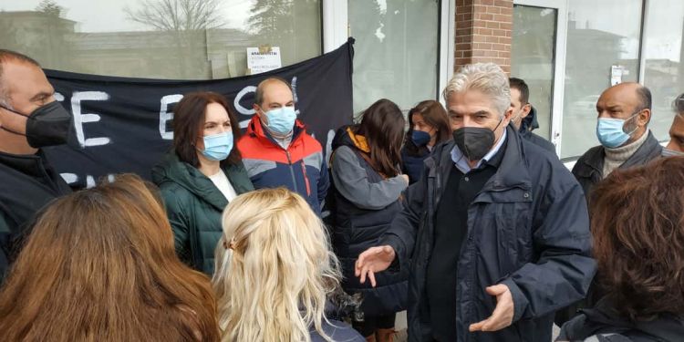 Η Βουλευτής ΣΥΡΙΖΑ Π.Σ. Π.Ε. Κοζάνης κ. Καλλιόπη Βέττα, συναντήθηκε με υγειονομικά στελέχη του Νοσοκομείου Κοζάνης.