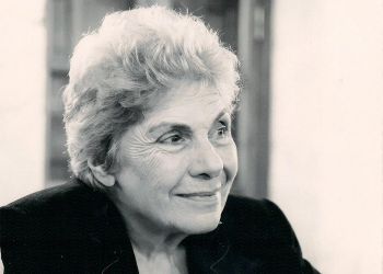 Η Βουλή διοργανώνει αφιερωματική έκθεση στην Κική Δημουλά με αφορμή της συμπλήρωσης δύο ετών από τον θάνατό της