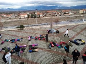 Καλλιτεχνικό Σχολείο Κοζάνης: “Μη με χτυπάτε άλλο”, για τον αδικοχαμένο Άλκη, από τους μαθητές του