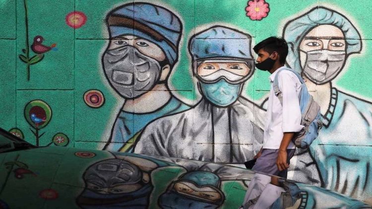 Κοζάνη: 266 κρούσματα – Κορονοϊός: 24.308 νέα κρούσματα και 103 θάνατοι – Στους 563 οι διασωληνωμένοι