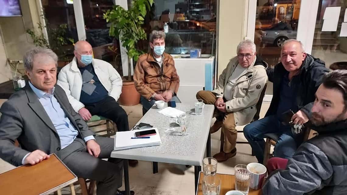 Ο Γιώργος Αμανατίδης με Άδωνι και κατοίκους του Ελλησπόντου Ο Γιώργος Αμανατίδης με Άδωνι και κατοίκους του Ελλησπόντου