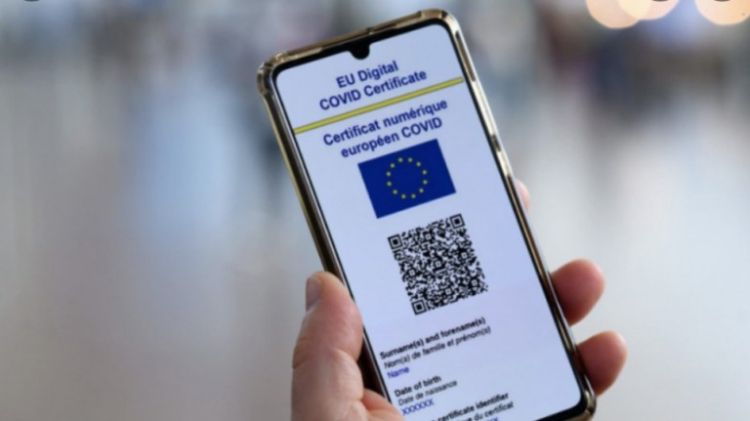Πιστοποιητικό εμβολιασμού – Παράταση της χρήσης για ένα χρόνο προτείνει η κομισιόν