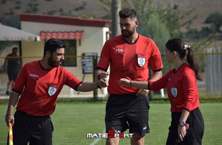 ΣΔ Κοζάνης: Μεγάλη έλλειψη διαιτητών Τα τελευταία χρόνια το πρόβλημα ολοένα και φουντώνει ΣΔ Κοζάνης: Μεγάλη έλλειψη διαιτητών Τα τελευταία χρόνια το πρόβλημα ολοένα και φουντώνει