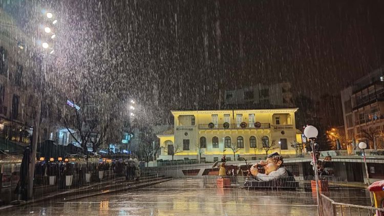 Διασκέδαση με μέτρο…
