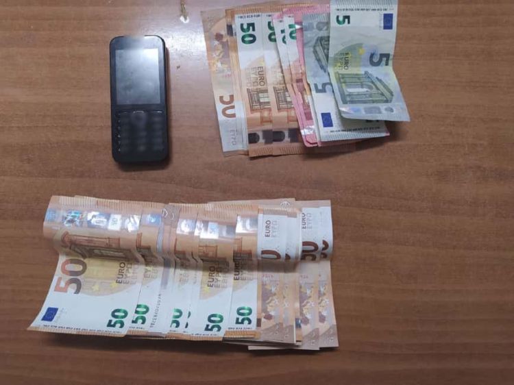 Εξιχνιάσθηκαν 12 ακόμη περιπτώσεις τηλεφωνικής απάτης