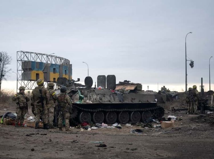 Η εισβολή του Πούτιν μετατρέπεται σε «πόλεμο φθοράς»