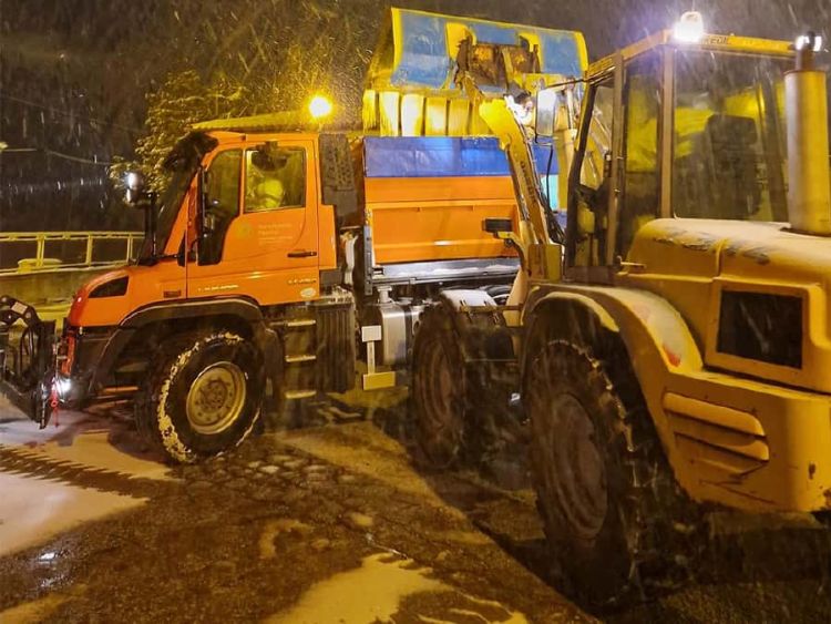 Μάρτης γδάρτης…στους δρόμους μηχανήματα Περιφέρειας, Δήμου Κοζάνης, Εορδαίας