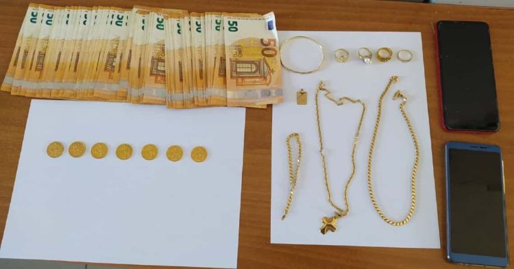 Μια  70χρονη  αλλοδαπή  έκανε τηλεφωνικές  απάτες  