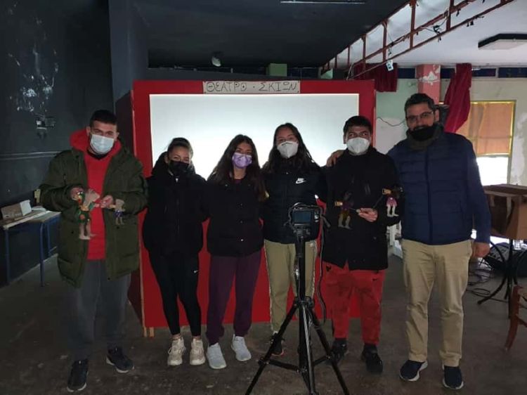 Προσφέρουν χαρά σε παιδιά