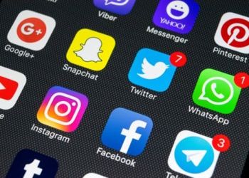 Τα Social Media επηρεάζουν αρνητικά την ψυχική υγεία των κοριτσιών
