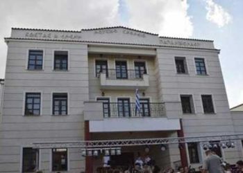 Μαθητές του Μουσικού Σχολείου Σιάτιστας με τη Σέβη Κωνσταντινίδου