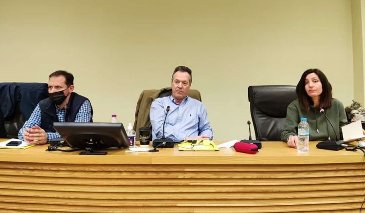 Πέντε  πρόεδροι κοινοτήτων μιλούν στο “Θ”