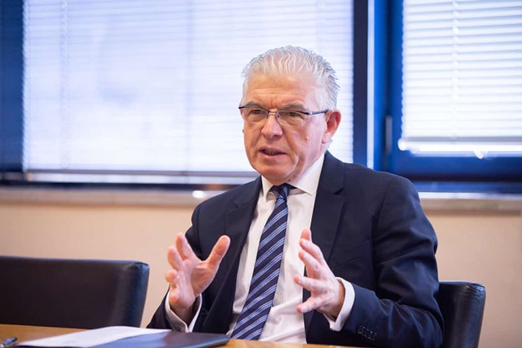 Σε 4 αντί σε 2 χρόνια η εξόφληση των αγροτικών χρεών