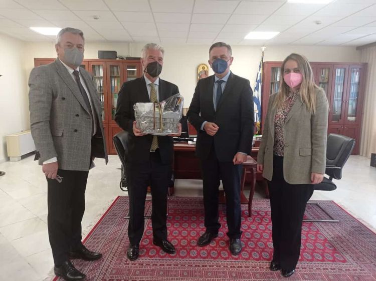 Συνεργασία σε θέματα οικονομίας, περιβάλλοντος και πολιτισμού