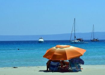 Συνεχίζονται οι διακοπές με το πρόγραμμα κοινωνικού τουρισμού ΟΑΕΔ