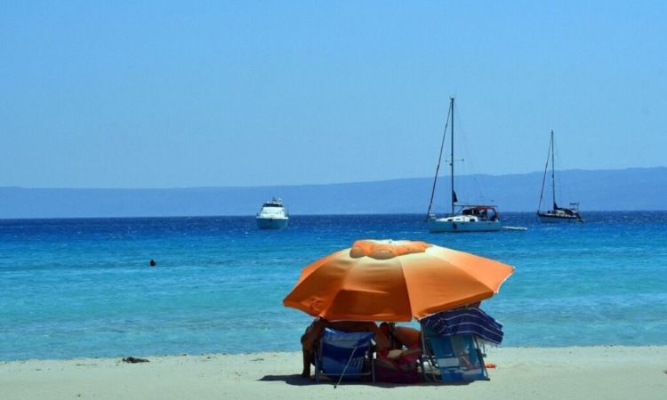 Συνεχίζονται οι διακοπές με το πρόγραμμα κοινωνικού τουρισμού ΟΑΕΔ