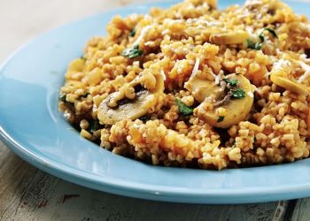 Νηστίσιμες συνταγές – μανιτάρια με πλιγούρι