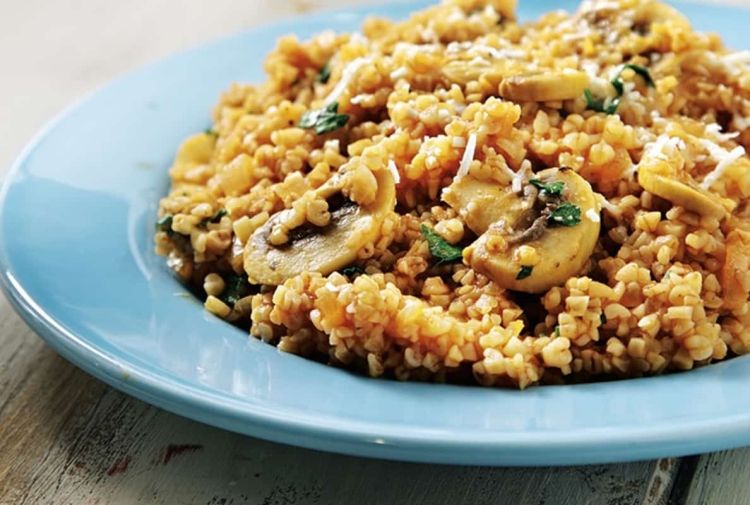 Νηστίσιμες συνταγές – μανιτάρια με πλιγούρι