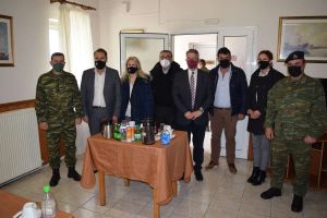 Πασχαλινές επισκέψεις του Αντιπεριφερειάρχη και του Δημάρχου Φλώρινας Πασχαλινές επισκέψεις του Αντιπεριφερειάρχη και του Δημάρχου Φλώρινας