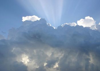 Καιρός Σήμερα: Άνοδος της θερμοκρασίας με λίγες νεφώσεις