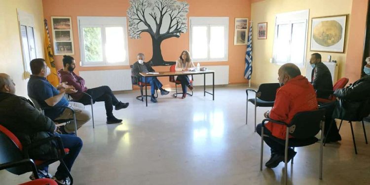 Καλλιόπη Βέττα: Συνάντηση Με Αυτοδιοικητικούς Παράγοντες Και Φορείς Του Μαυροδενδρίου