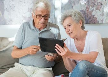 Η πρώτη αγάπη ποτέ δεν ξεχνιέται Η πρώτη αγάπη ποτέ δεν ξεχνιέται