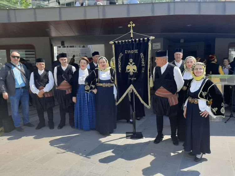 Παραδοσιακοί χοροί στην κεντρική πλατεία της Κοζάνης…