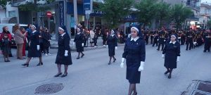 Πλήθος πιστών στη λιτάνευση της Εικόνας της Παναγίας Ζιδανιώτισσας στην Κοζάνη