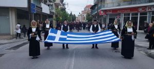 Πλήθος πιστών στη λιτάνευση της Εικόνας της Παναγίας Ζιδανιώτισσας στην Κοζάνη