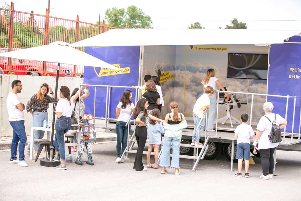Φεστιβάλ Τεχνητής Νοημοσύνης στην Εκπαίδευση με το σύνθημα «Ανοιχτά φτερά στη νέα γενιά» Φεστιβάλ Τεχνητής Νοημοσύνης στην Εκπαίδευση με το σύνθημα «Ανοιχτά φτερά στη νέα γενιά»