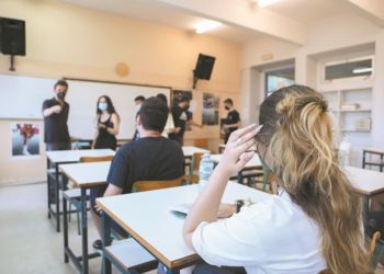 Βατερλώ στις Πανελλαδικές εξετάσεις