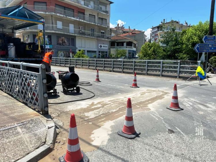 Βελτιωτικές παρεμβάσεις στη γέφυρα της 13ης Οκτωβρίου Γρεβενών  