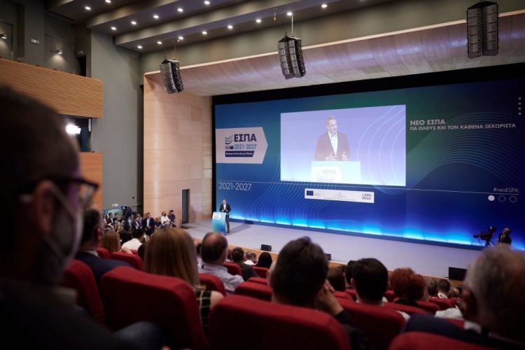 Η Ελλάδα πρωταγωνιστεί στην απορρόφηση κοινοτικών πόρων