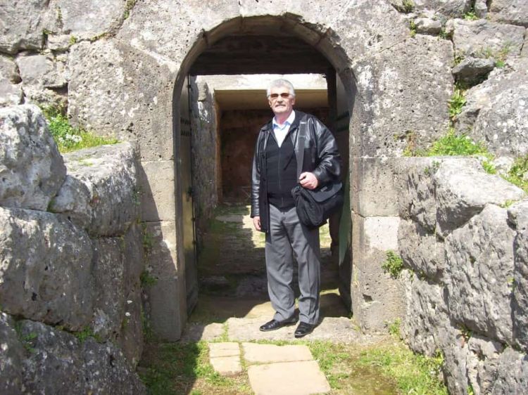 Κώστα από ταξίδια ξέρεις. Καλό παράδεισο…