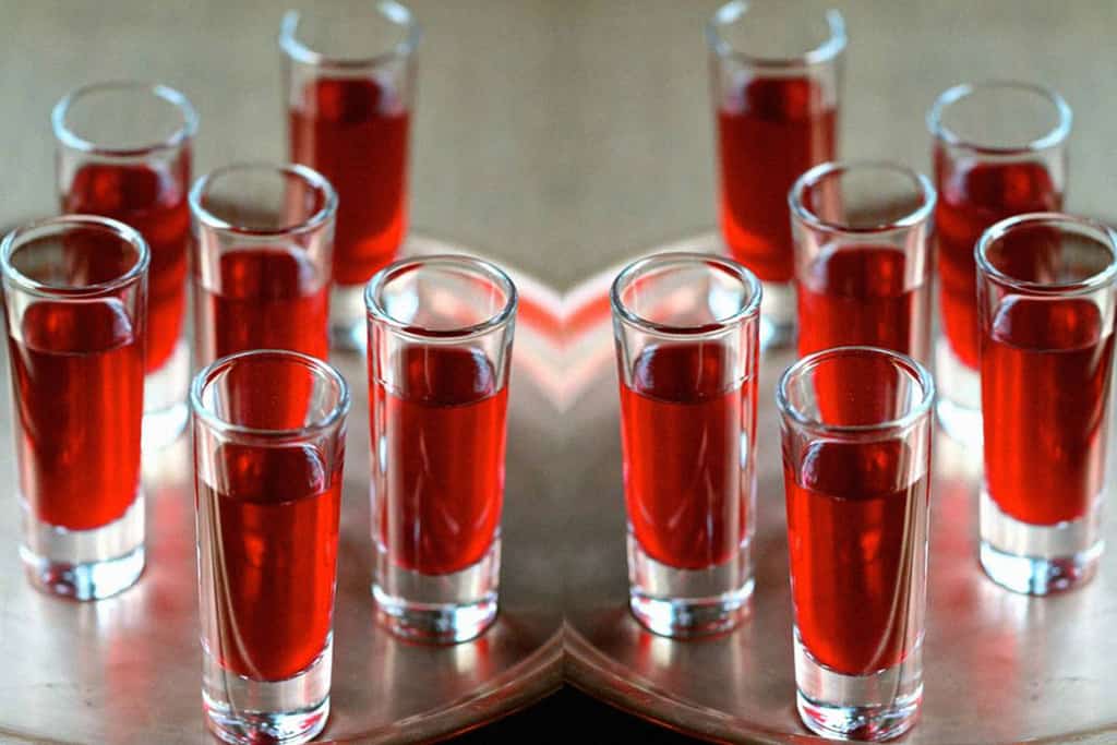 Λικέρ βύσσινο – εύκολη παραδοσιακή σπιτική συνταγή