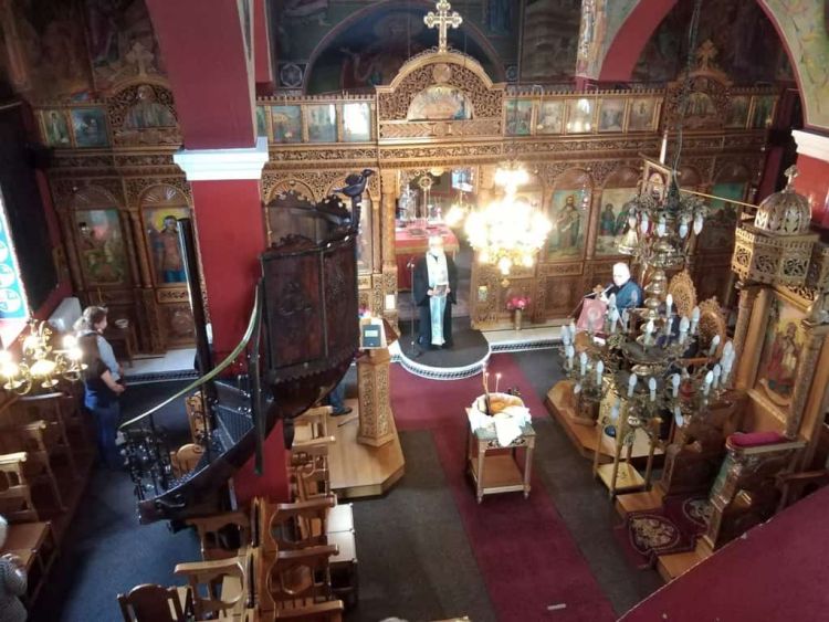 Παράκληση με Αρτοκλασία για τους διαγωνιζόμενους μαθητές στο Γυμνάσιο, στο Λύκειο και στις πανελλήνιες εξετάσεις