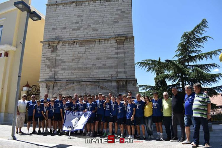 Στο δημαρχείο Κοζάνης οι πρωταθλητές της μικτής Κ15 – Στο El Bario για καφέ προσφορά του καταστήματος