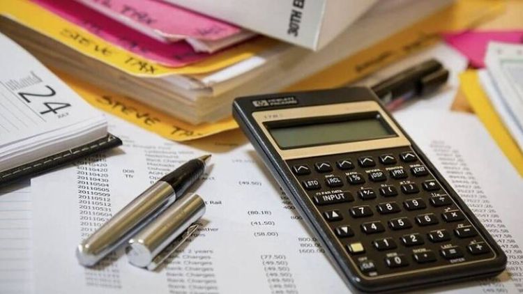 Τέλος επιτηδεύματος: Ανοίγει ο δρόμος για την κατάργησή του – Από ποιους γίνεται η αρχή